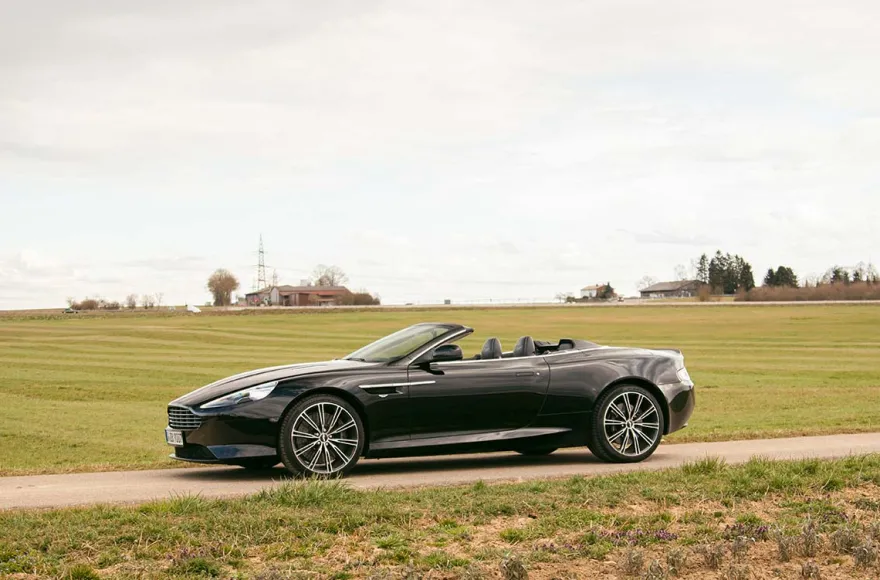 Aston Martin Volante mieten Weil der Stadt (8 Std.)