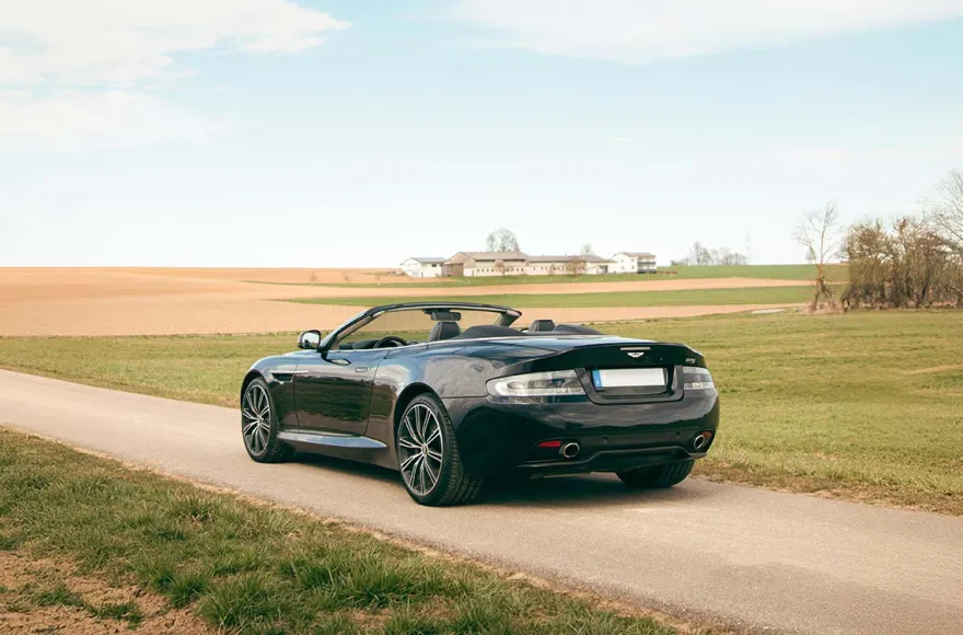 Aston Martin Volante mieten Weil der Stadt (8 Std.)