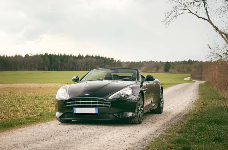 Aston Martin Volante mieten Weil der Stadt (8 Std.)