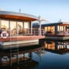 Außergewöhnlich Übernachten im Floating Village für 2 (3 Nächte)