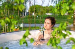 Außergewöhnlich Übernachten in der NestLodge Oranienburg für 2 (2 Nächte)