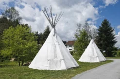 Außergewöhnliche Übernachtung im Tipi Viechtach für 2