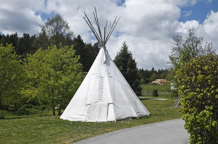 Außergewöhnliche Übernachtung im Tipi Viechtach für 2