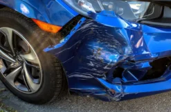 Auto zertrümmern für bis zu 5 Personen