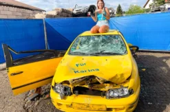 Auto zertrümmern Nürnberg
