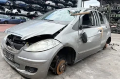 Auto zertrümmern Schloß Holte-Stukenbrock