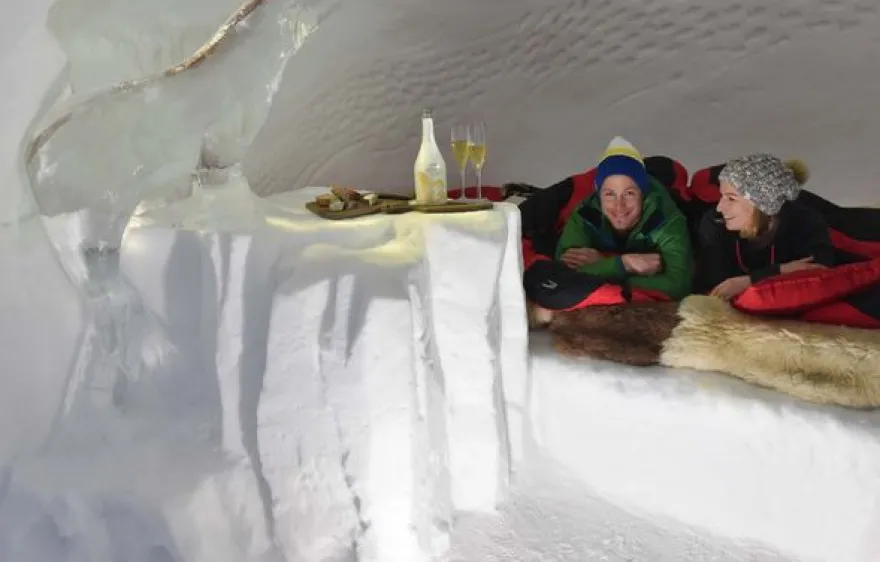 Übernachtung Iglu-Suite Davos für 2 (1 Nacht)