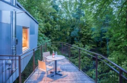 Übernachtung im Haus an der Klippe oder am Teich (Mo-Do)