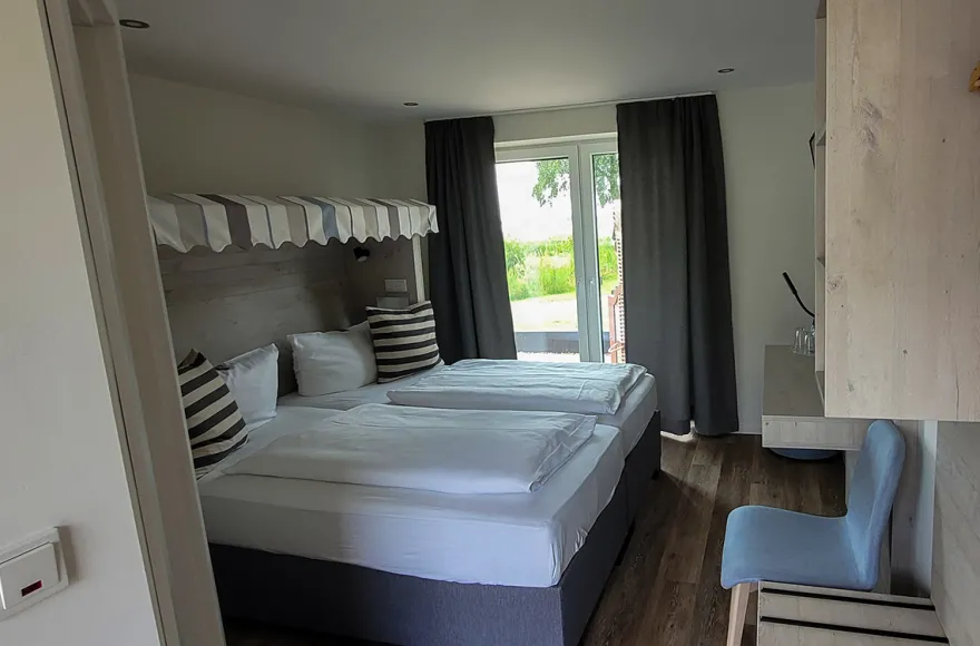 Übernachtung im Strandkorbzimmer Ostfriesland für 2 (1 Nacht)
