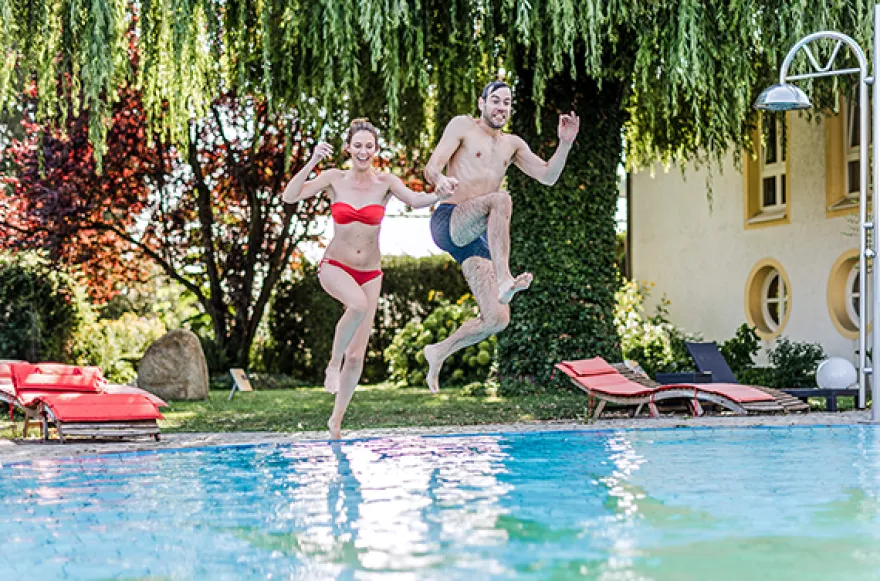 Übernachtung in der Spa-Suite & Dinner bei Passau für 2