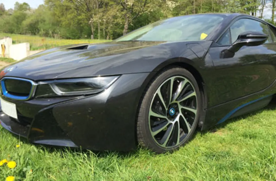BMW i8 fahren