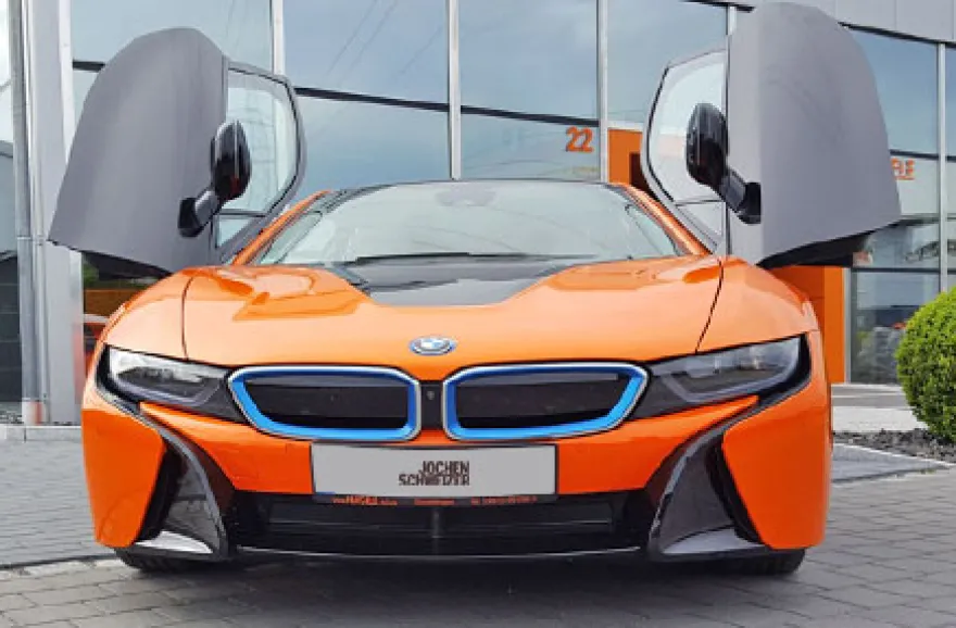 BMW i8 fahren