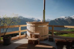 Bubble Übernachtung in der Bergfenster- Suite für 2 (1 Nacht) in Vella