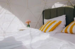 Bubble Übernachtung in der Bergfenster- Suite für 2 (1 Nacht) in Graubünden