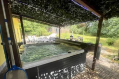 Bubble Hotel mit Apartment und Whirlpool Raum Gerolstein für 2