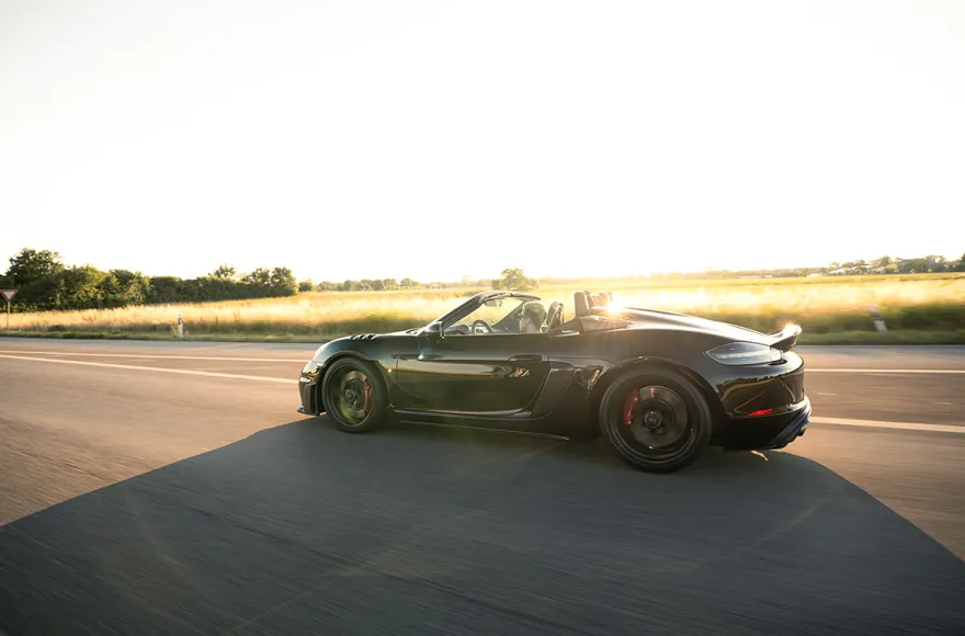 Co-Pilot im Porsche 718 Spyder RS (1 Std.)