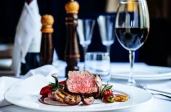 Dinner & Nachtwächter Tour Dresden für 2