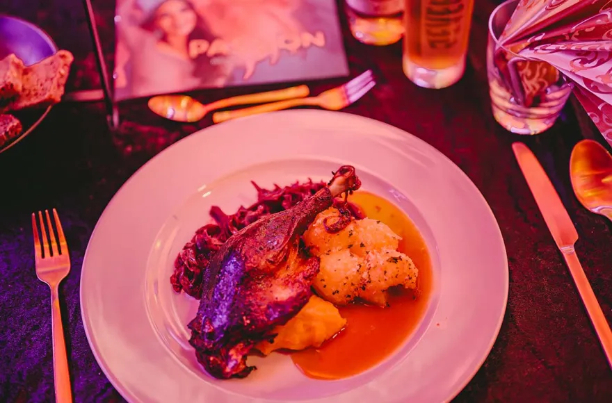 Dinnershow PASSION in Leipzig für 2 (1 Nacht)