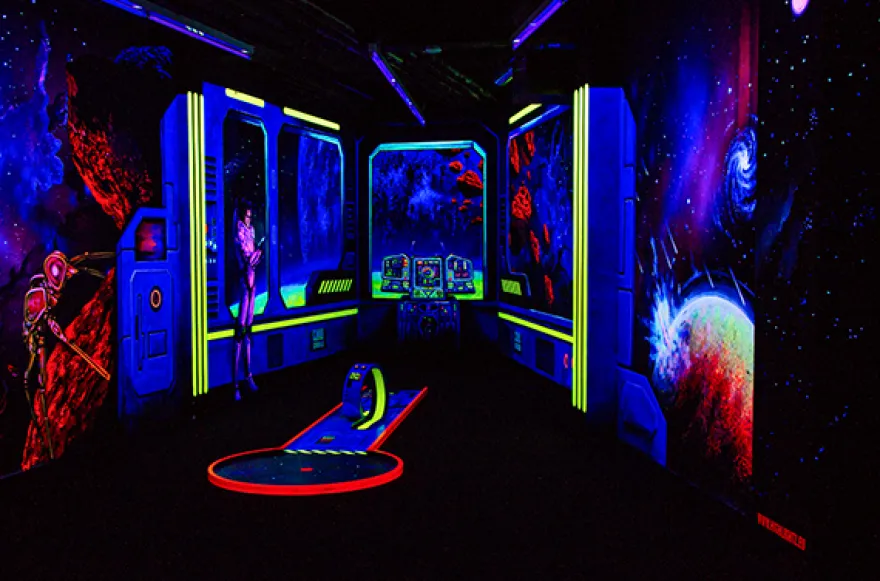 3D Schwarzlicht Minigolf Schwäbisch Gmünd