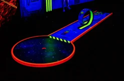 3D Schwarzlicht Minigolf Schwäbisch Gmünd