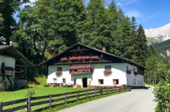 E-Bike-Tour auf die Rotmoosalm