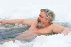 Eisbaden in Menden