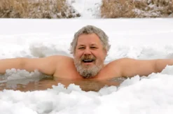 Eisbaden in Menden