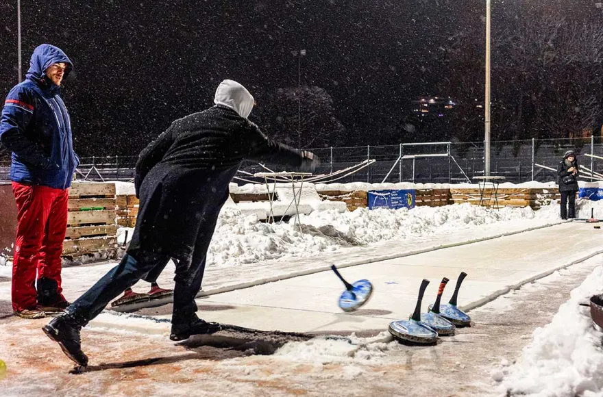 Eisstockschießen für bis zu 8 Personen Wien