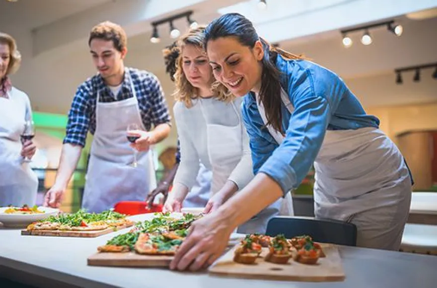 Erlebnis-Mix 'Kochkurse & Tastings'