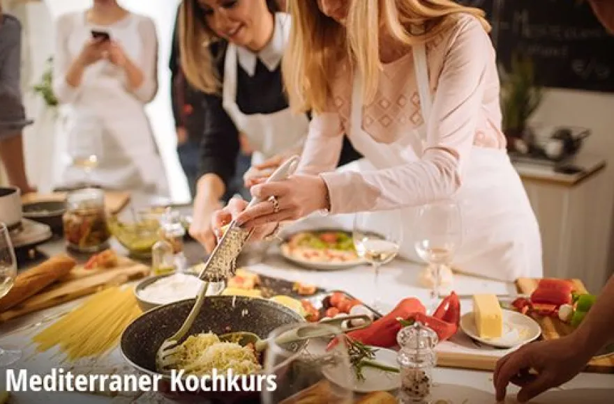 Erlebnis-Mix 'Kochkurse & Tastings'