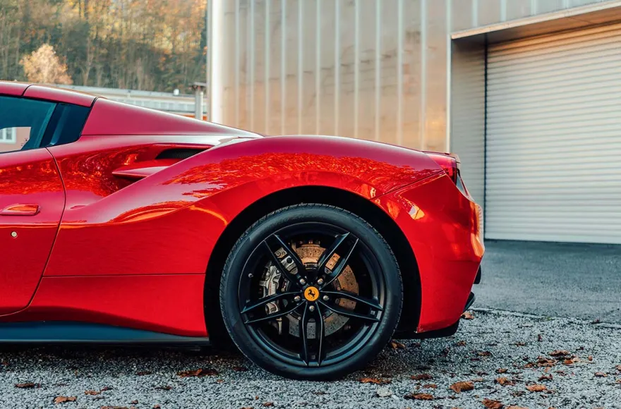 Ferrari fahren (12 Std.)