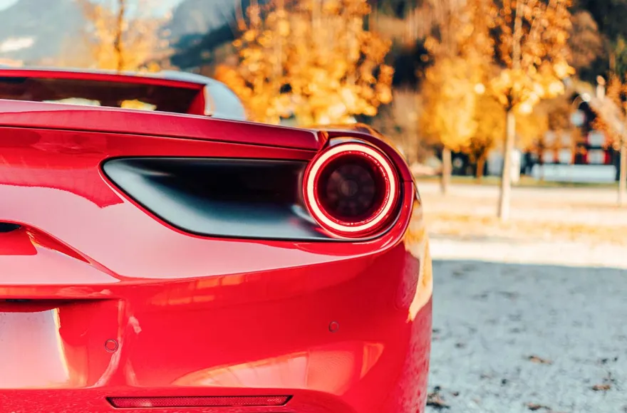 Ferrari fahren (12 Std.)