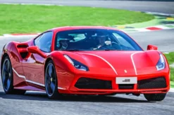 Ferrari 488 GTB fahren (5 Runden) Anneau du Rhin