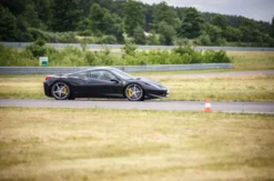 Ferrari 458 selber fahren (10 Runden)