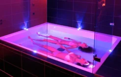 Floating (60 min) und Massage (30 min) Berlin