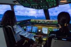 Flugsimulator Boeing 777 in Zürich (30 Min)