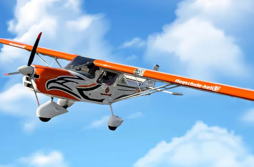 Flugzeug Rundflug Magdeburg (2,5 Std.)