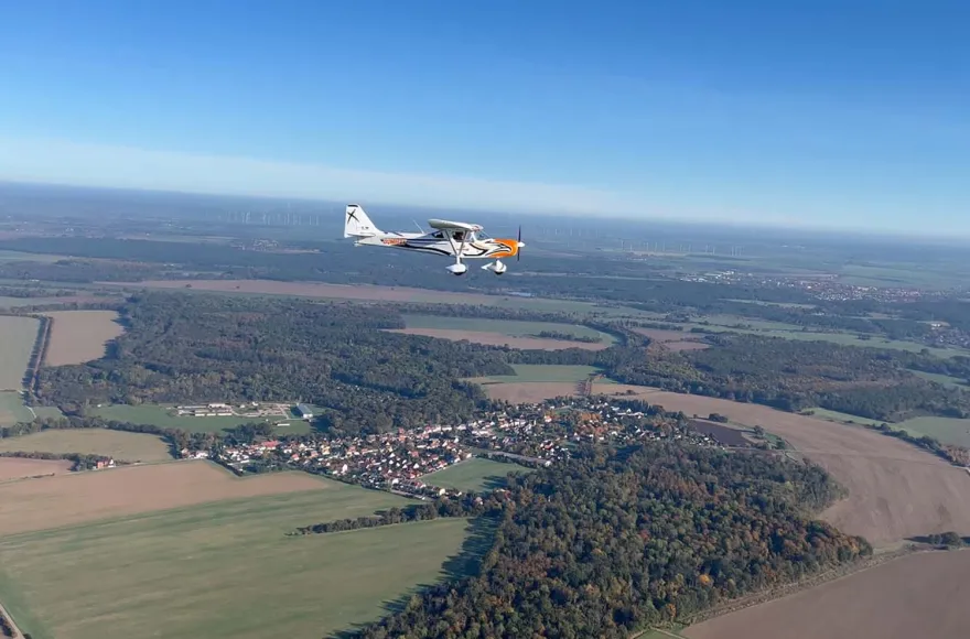 Flugzeug Rundflug Magdeburg (2,5 Std.)