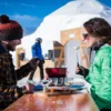 Fondue im Iglu Gstaad