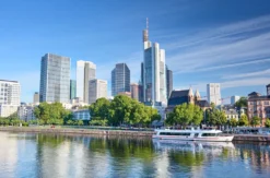 Frühstück & Bootsfahrt Frankfurt für 2