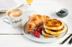 Frühstück & Hafenrundfahrt Hamburg für 2