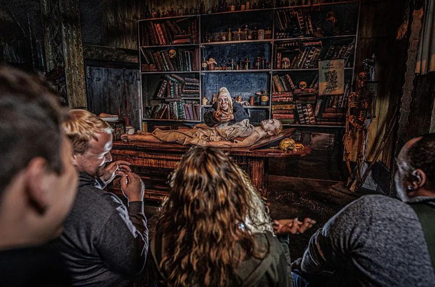 Frühstück & Hamburg Dungeon für 2