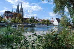 Frühstück Regensburg und Walhalla Schiffsrundfahrt für 2