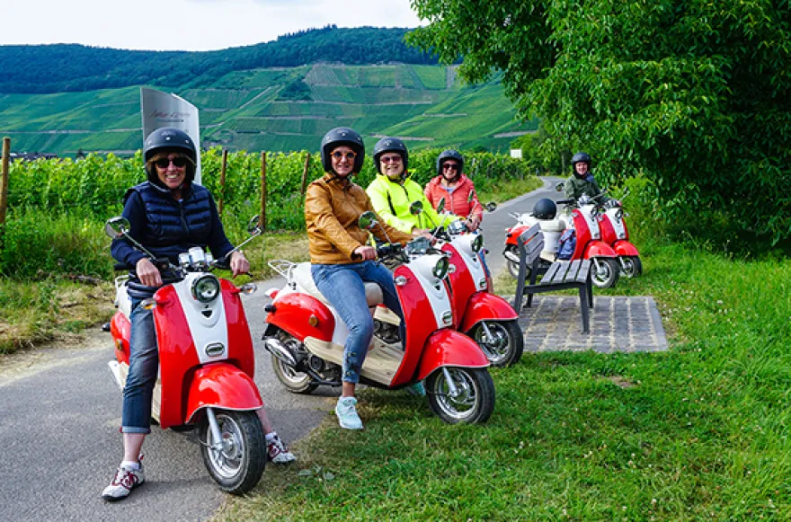 Geführte Mofa Tour in Zeltingen-Rachtig für 2