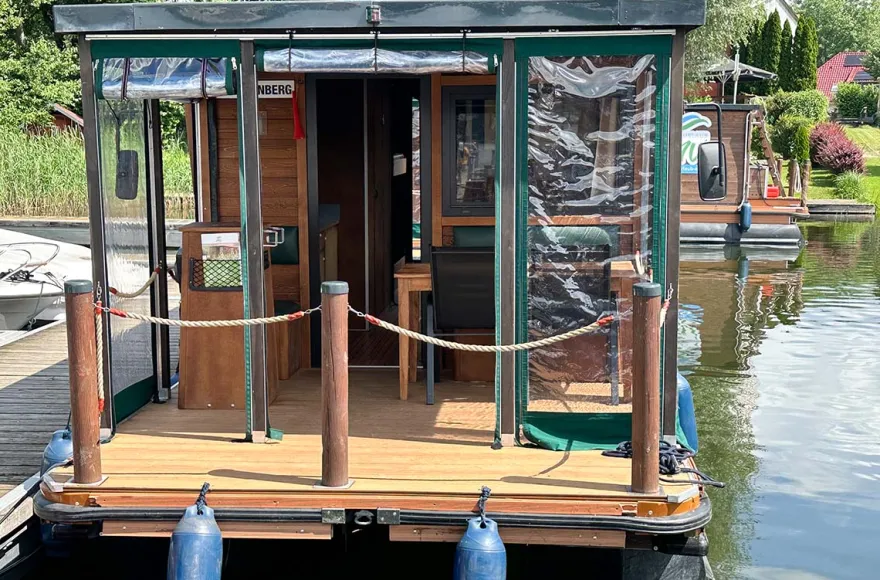 Hausboot Urlaub für 6 (4 Nächte) Storkow (6 Plätze - D7)