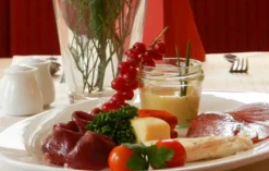Heinz Erhardt Kabarett-Dinner Aurich