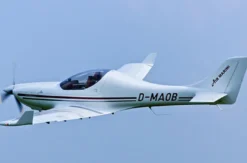 Höhenflug im Ultraleichtflugzeug