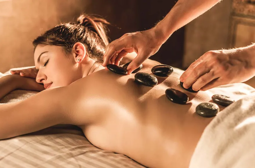 Hot Stone Massage Augsburg (Himalaya Fusion)