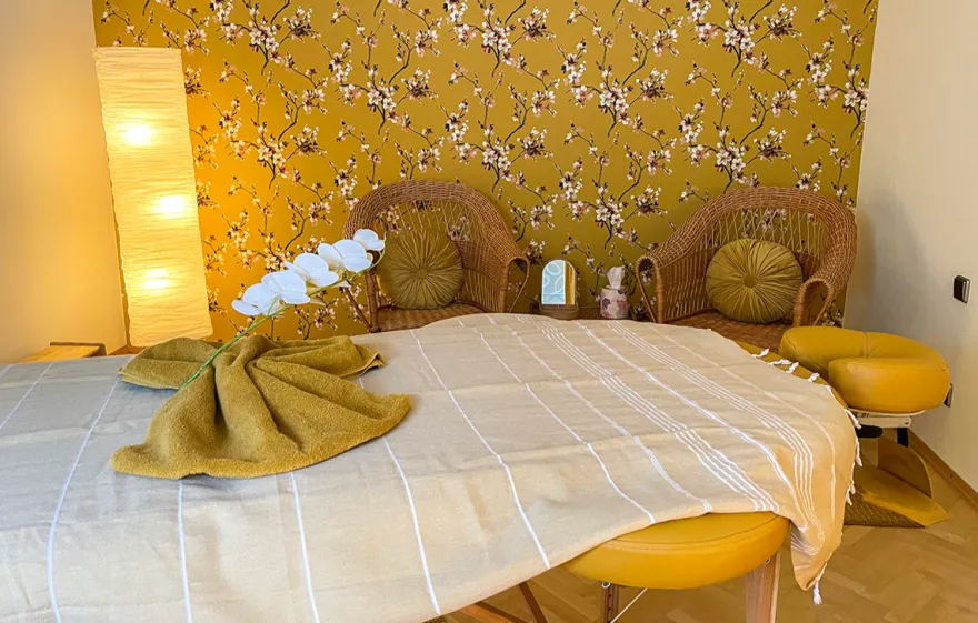 Hot Stone Massage St. Leon-Rot