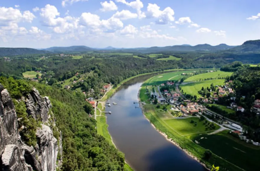 Hubschrauber-Rundflug über die Sächsische Schweiz